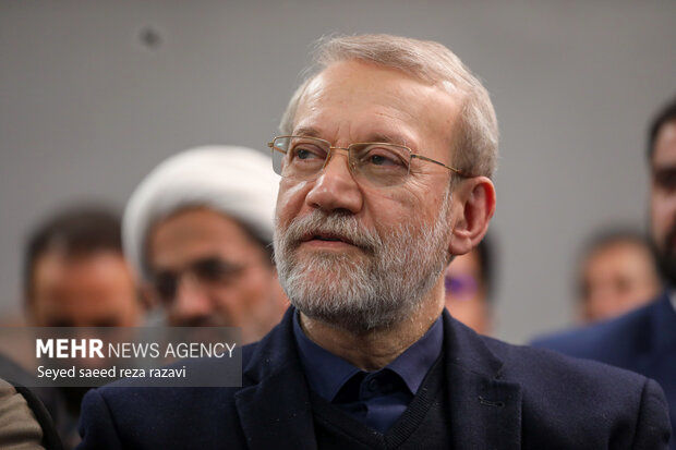 موضع لاریجانی درباره مذاکره با آمریکا  