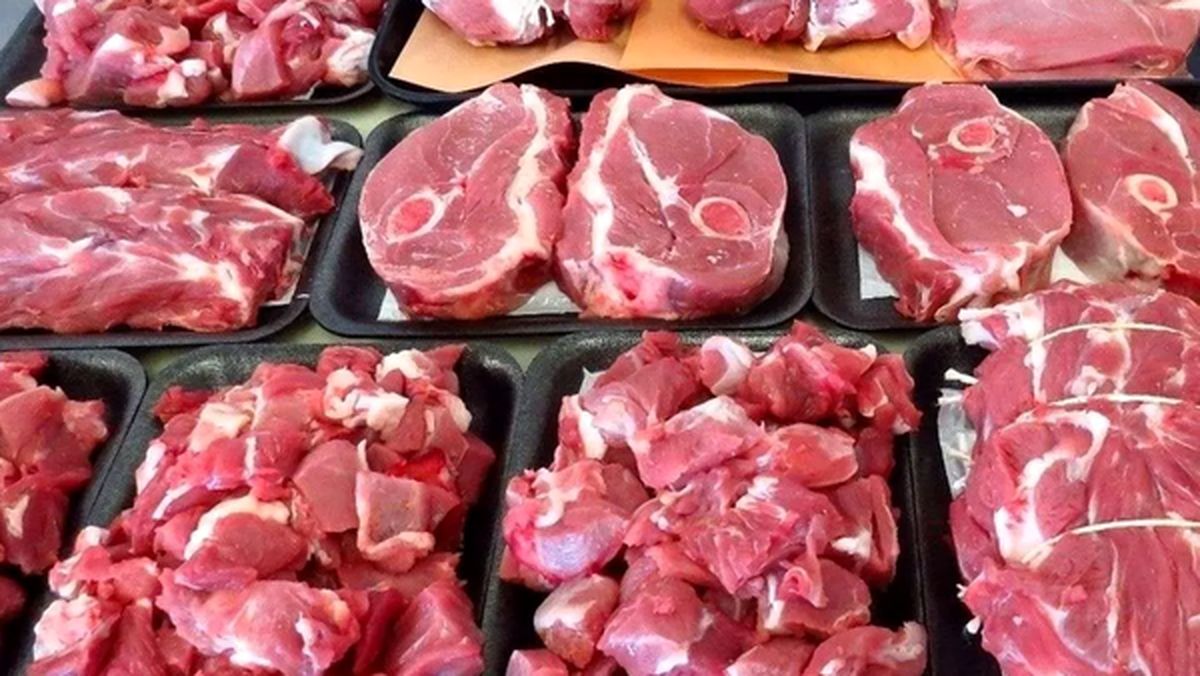 قیمت گوشت در بازار نجومی شد | قیمت مرغ چقدر گران شد؟