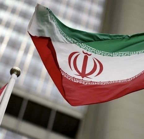 یک صدایی دیپلماسی و میدان