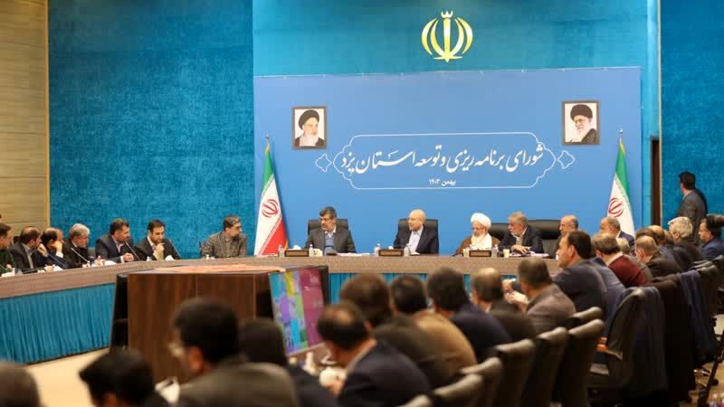 تمامی تصمیم‌سازی‌های کشور بر مبنای برنامه هفتم توسعه ارزیابی می‌شود / بهانه‌ای برای عدم اجرای قانون کالابرگ الکترونیکی وجود ندارد و دولت از ماه رمضان این قانون را اجرا کند/ افزایش قیمت انرژی اولین راه و تنها راه صرفه‌جویی نیست
