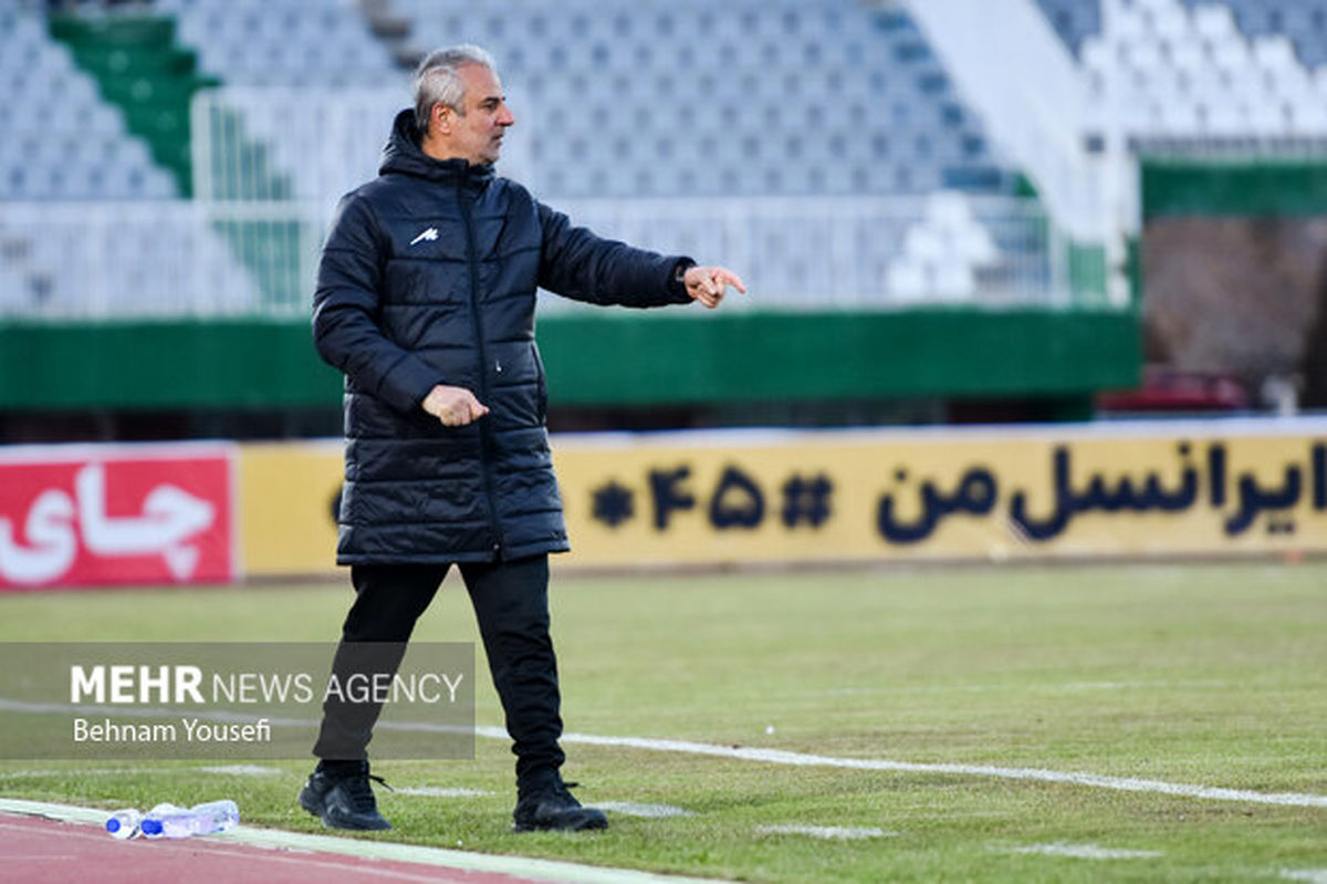 چراغ سبز سرمربی پرسپولیس به درخواست استقلال برای تعویق دربی