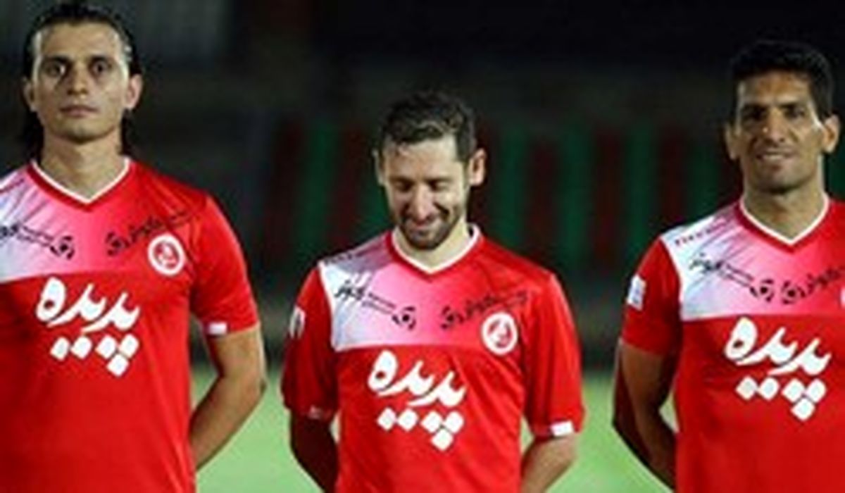 خلعتبری از نیمکت راهی رختکن شد!
