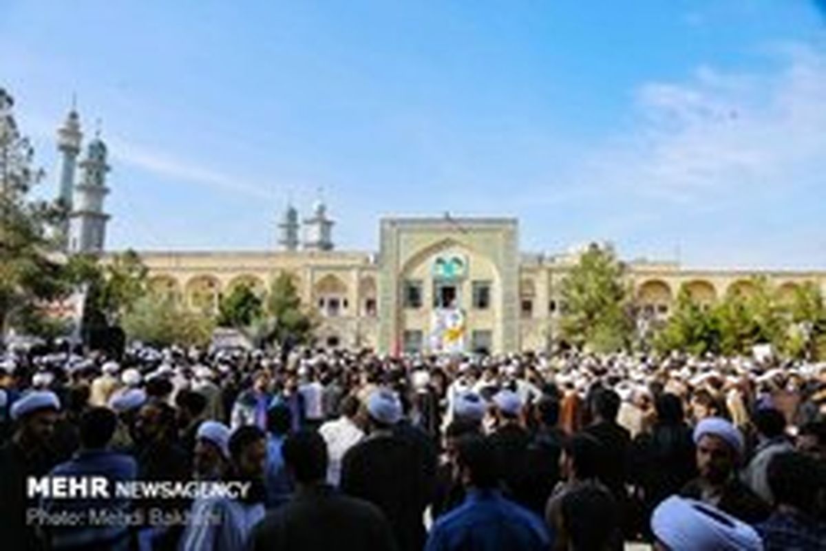 حضور طلاب و اساتید حوزه علمیه استان تهران در مراسم حماسه ۹ دی