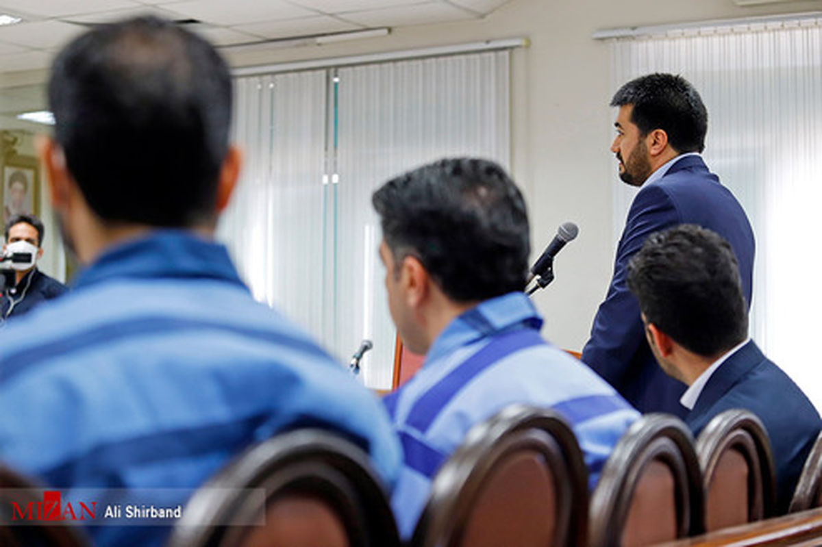 تصاویر: حواشی دهمین دادگاه ۲۱ متهم کلان ارزی