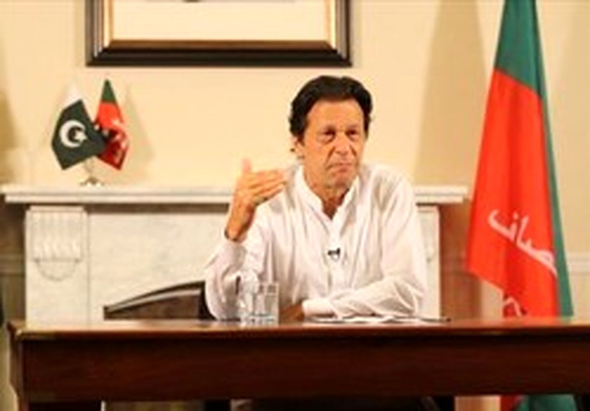 عمران خان: پاکستان زیر بار سخنان غلط آمریکا نمی‌رود