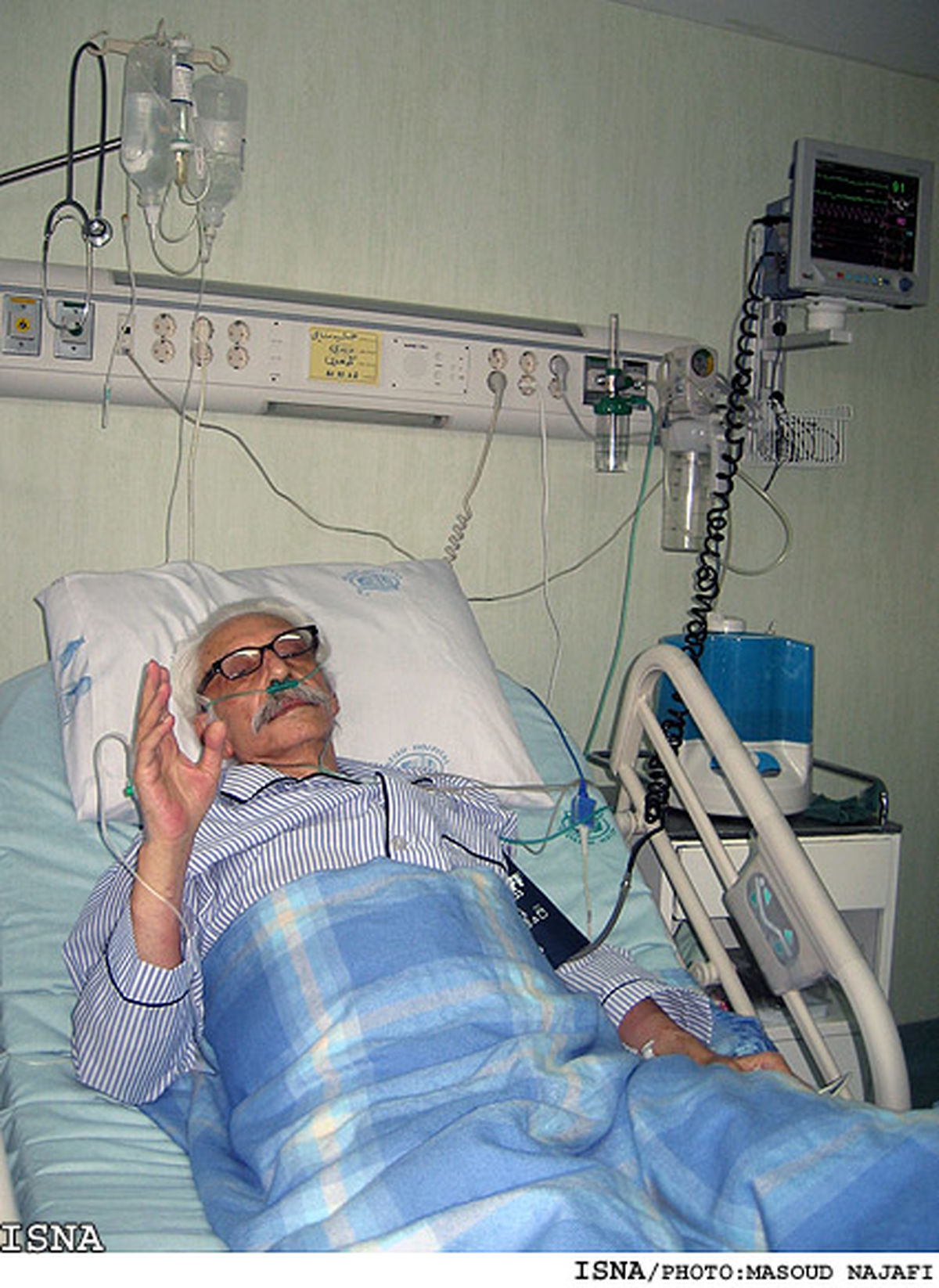 تصویر: جمشید مشایخی در بستر بیماری