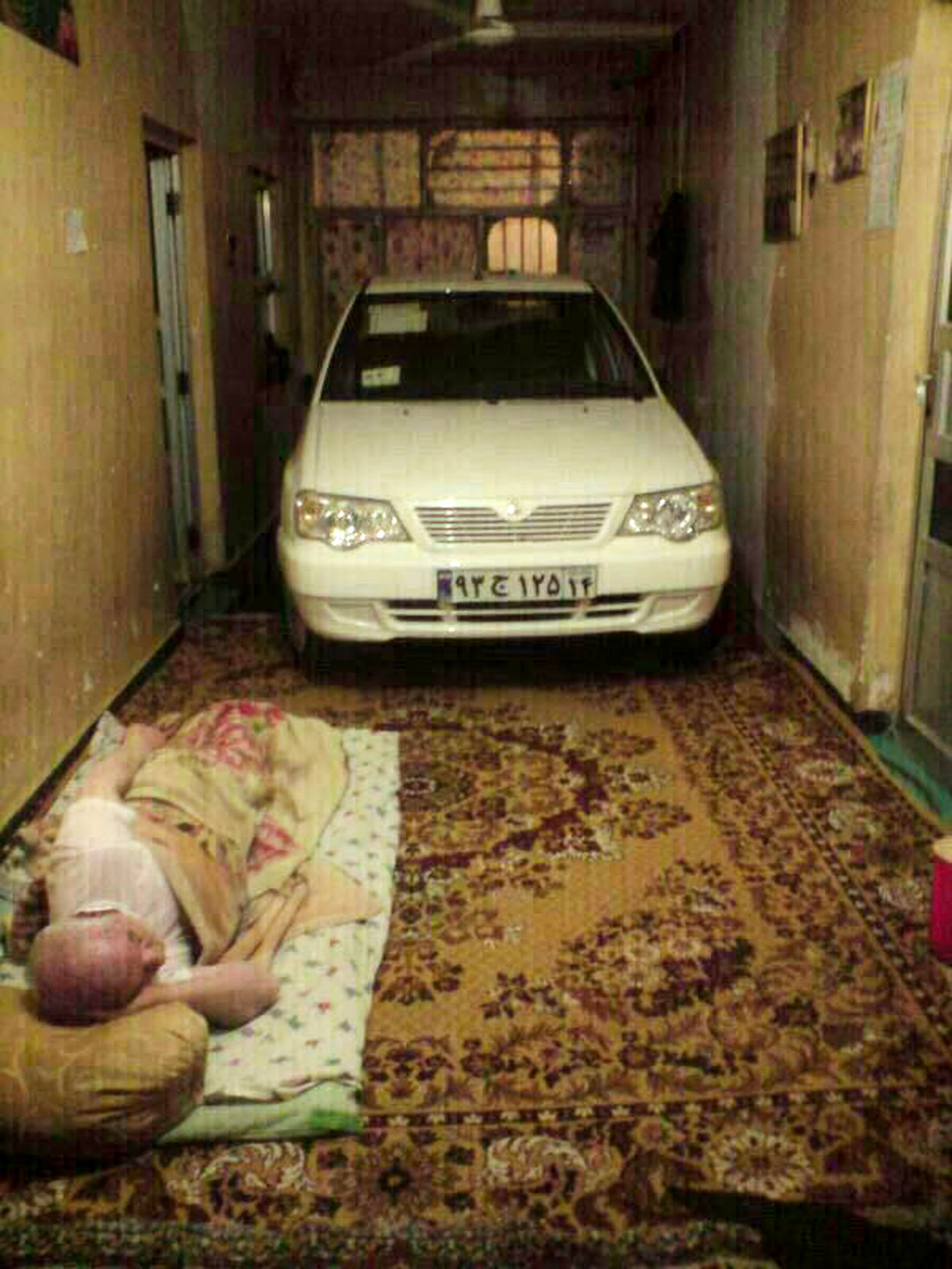 ابتکار یک شهروند برای حفاظت از پراید +عکس