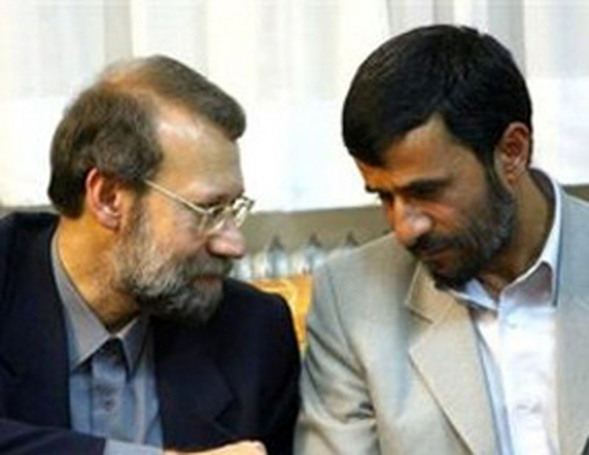 عدم سازگاری حاشیه سازیهای دولت با جهاد اقتصادی