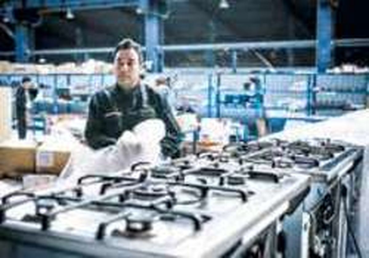 از بی‌پولی در تولید تا خرید میلیونی سکه و پارتی‌های اقتصادی