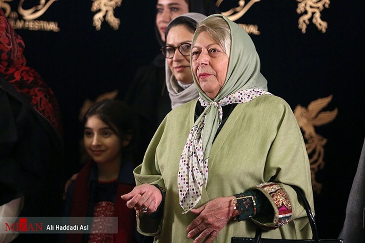 پوشش «ثریا قاسمی»در کاخ جشنواره فیلم فجر +عکس