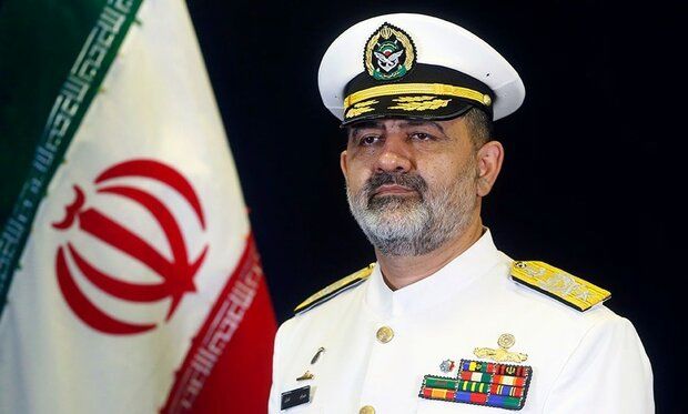 دریادار ایرانی: برقراری امنیت پایه اصلی توسعه سواحل مکران است