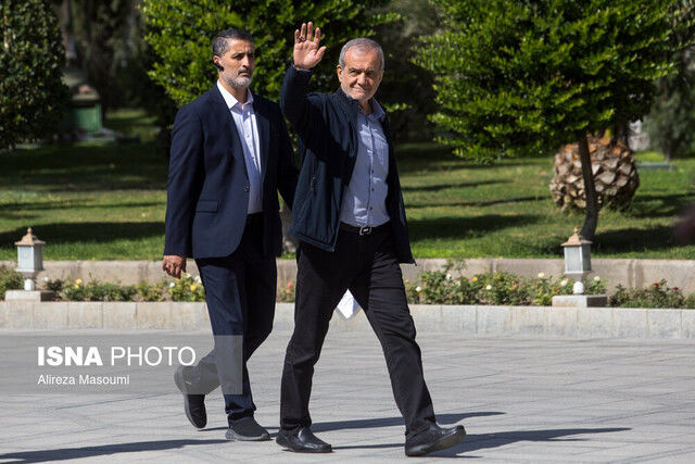 دعوت لز پزشکیان برای حضور در اجلاس «شرم‌الشیخ» / رئیس جمهور راهی می شود؟