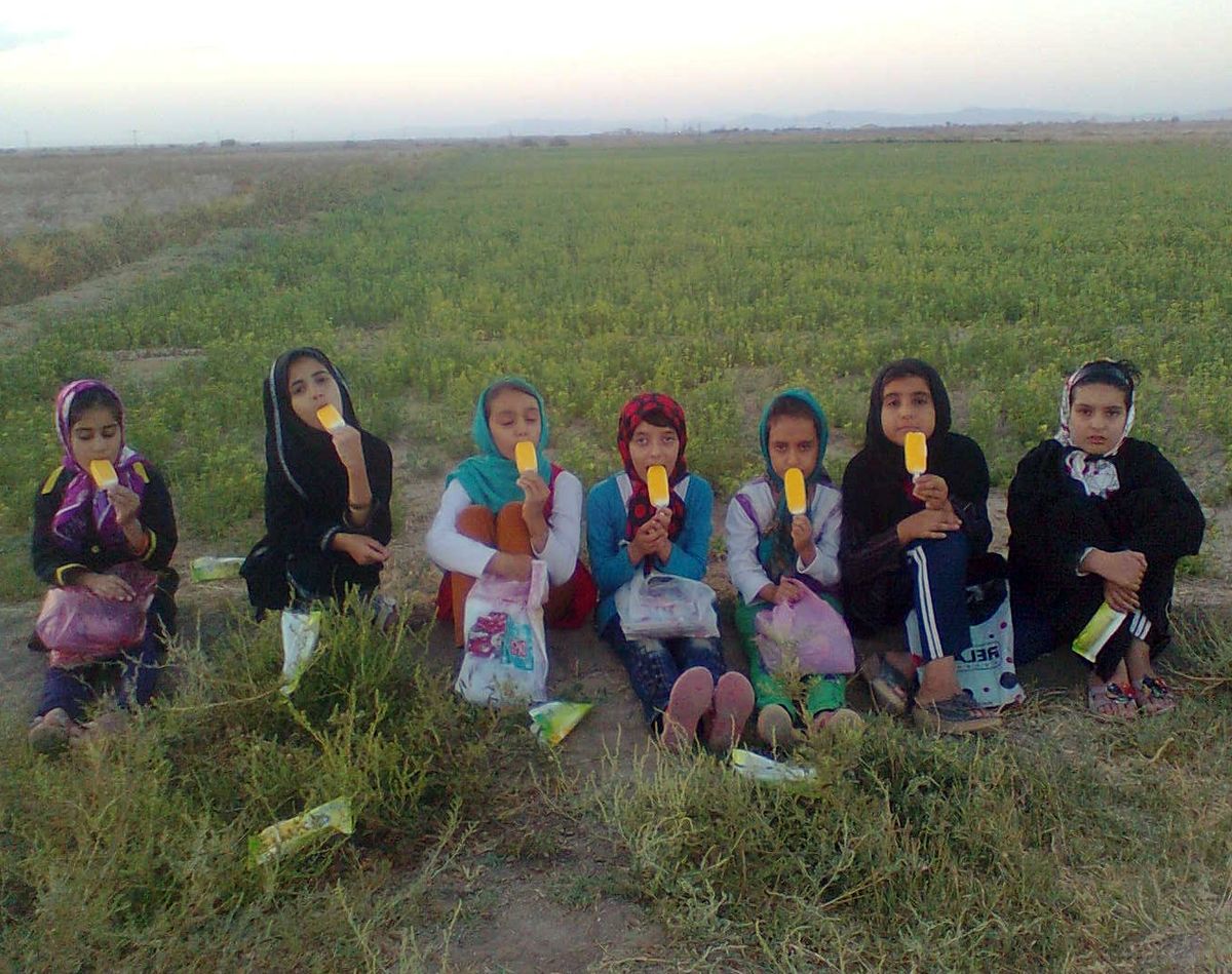 بعد از سی ‌سال هنوز هم مشکل داریم/ انتخاب‌های فرهنگی پرهزینه هستند