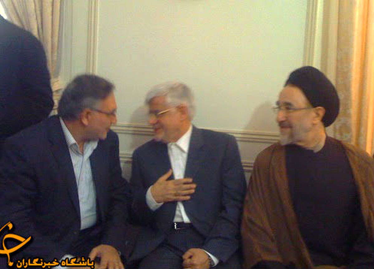 عکس/محمدنوری‌زاد در کنارخاتمی و عارف