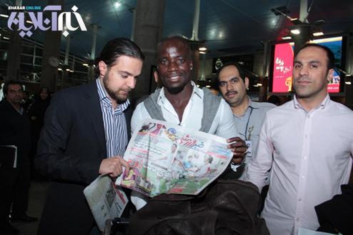 ستاره غنایی فوتبال جهان در ایران/عکس