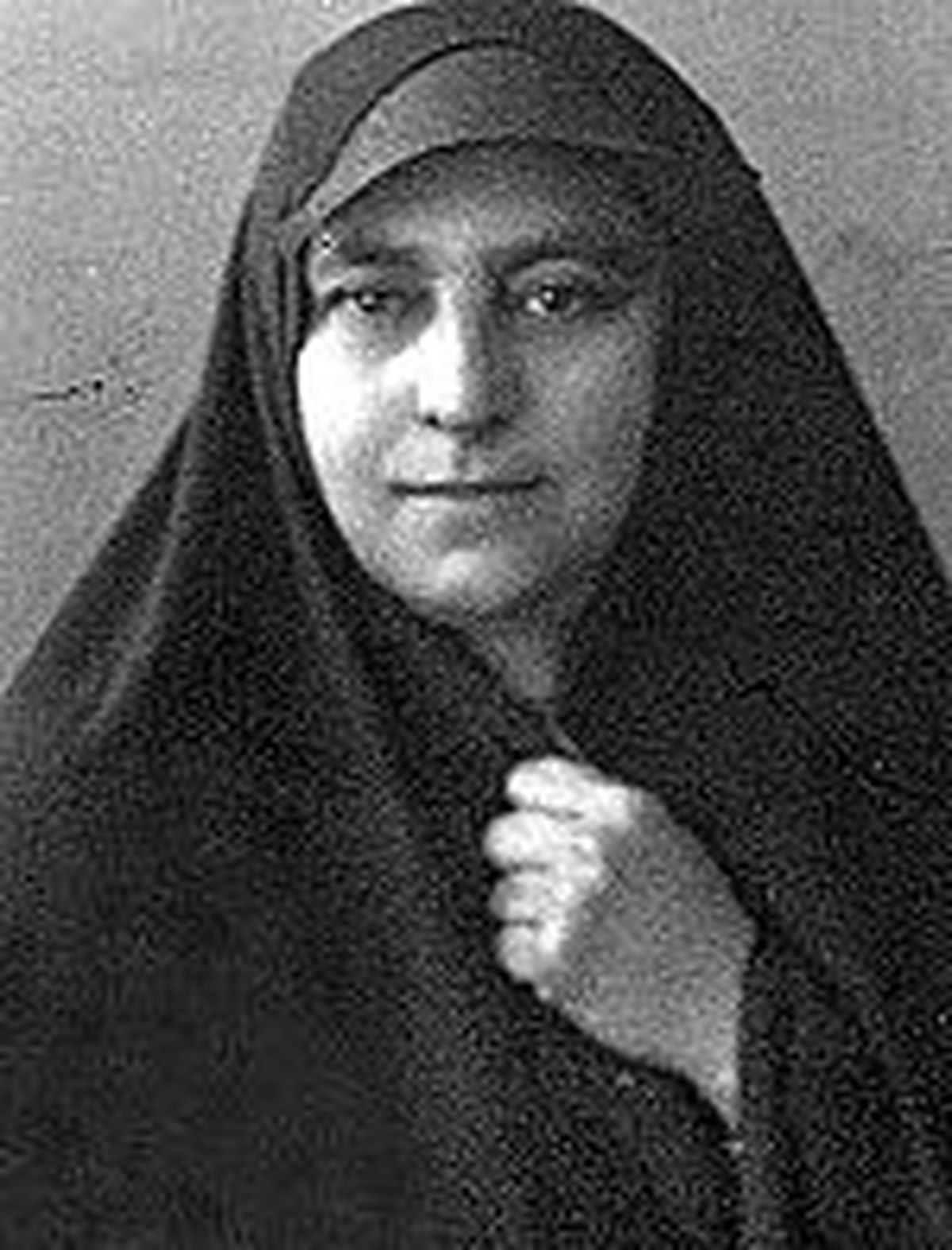 بانوی بنیان گذار تاکسیرانی تهران/تصاویر