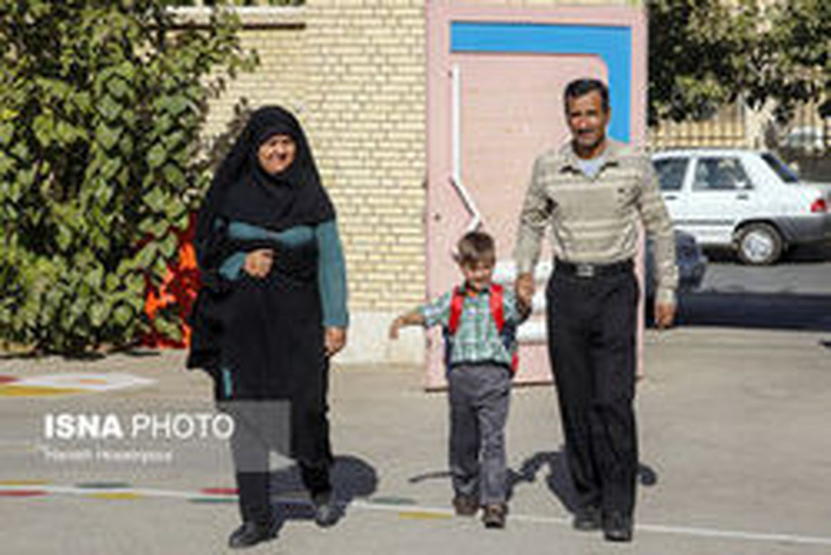 دبستان‌ها از ۳۱ شهریور دایر است