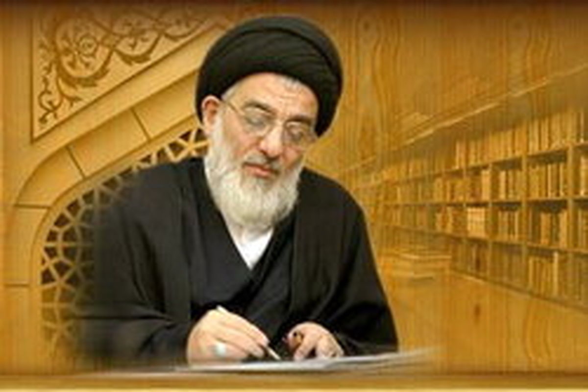 آیتالله شاهرودی در حرم مطهر کریمه اهل بیت(ع) آرام گرفت