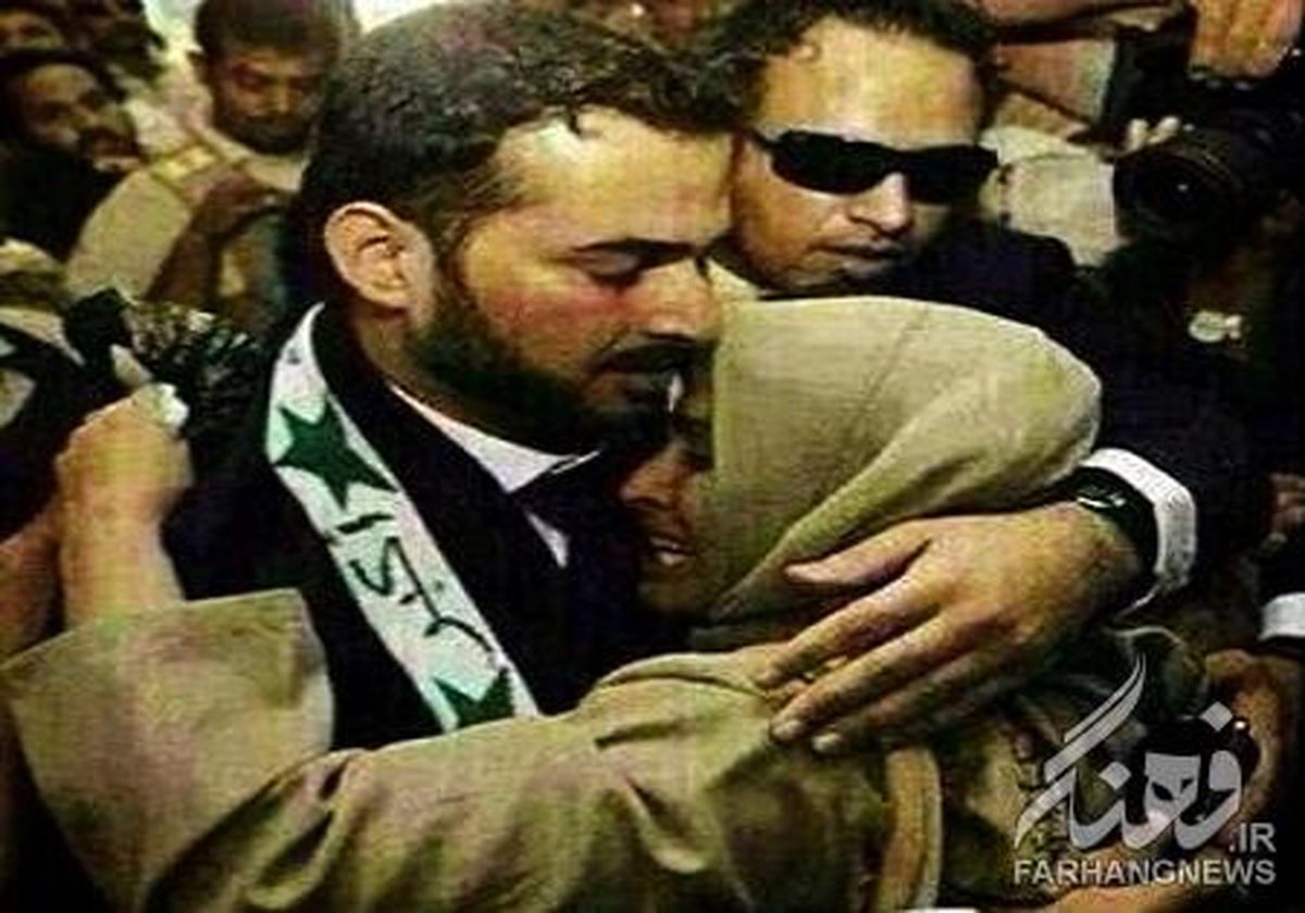 خبرنگاری‎که‎رئیس‎جمهورآمریکارازده‌بود/عکس