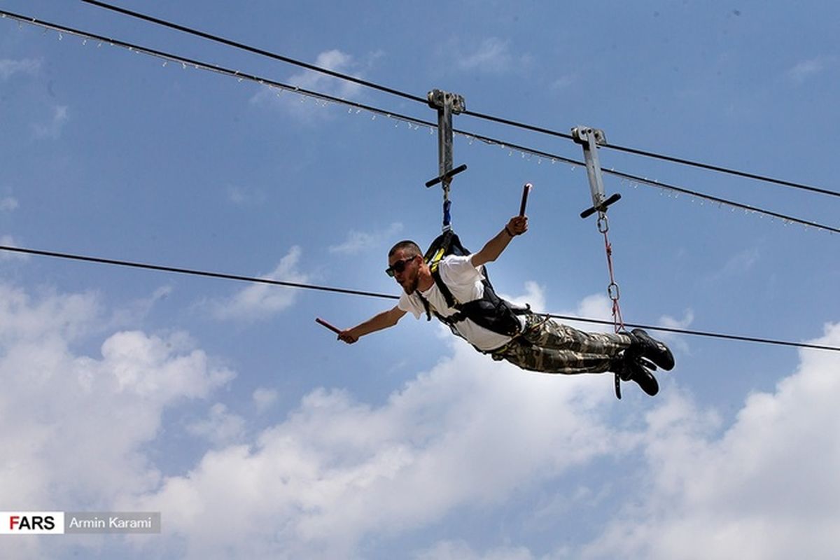 تصاویر: افتتاح زیپ لاین و پل معلق برج میلاد