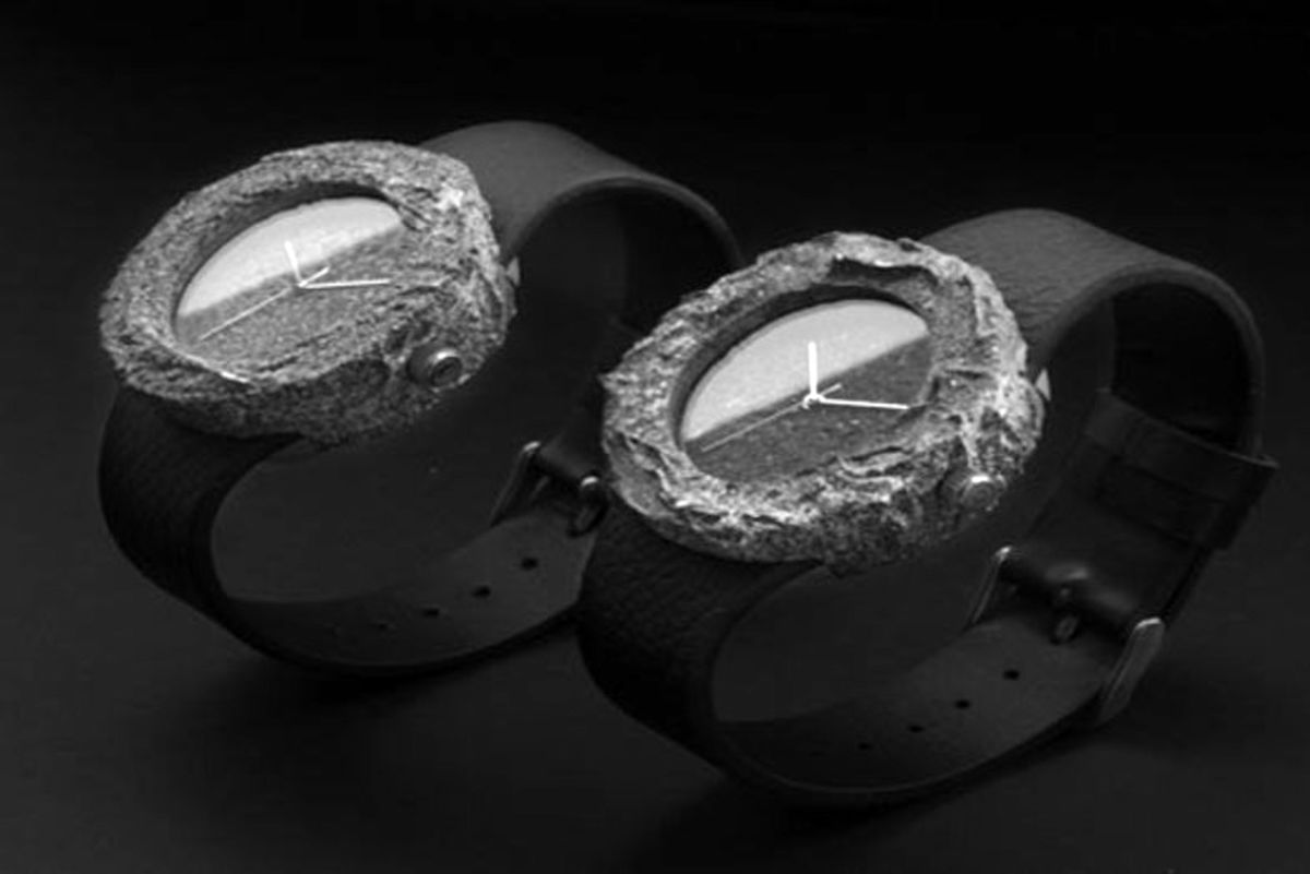 ساعتی از جنس صخره‌های ماه +عکس