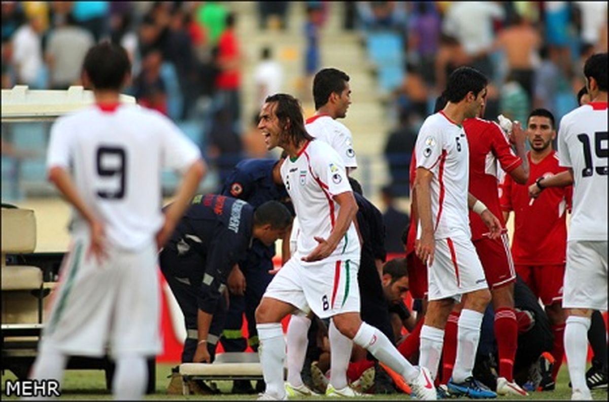 عکس/ اعتراض علی کریمی