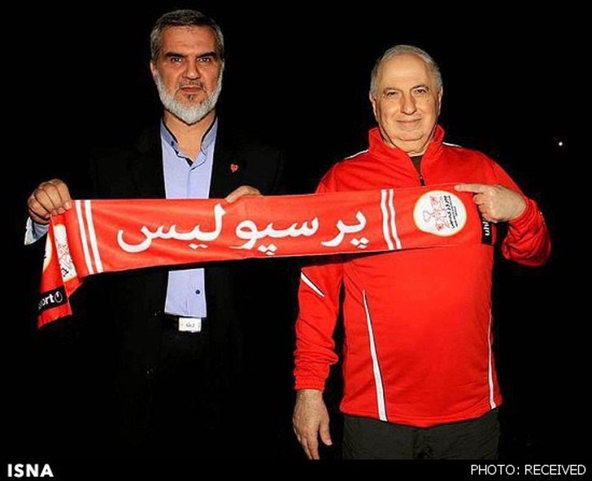 ماجرای عکس احمد چلبی با شال پرسپولیس
