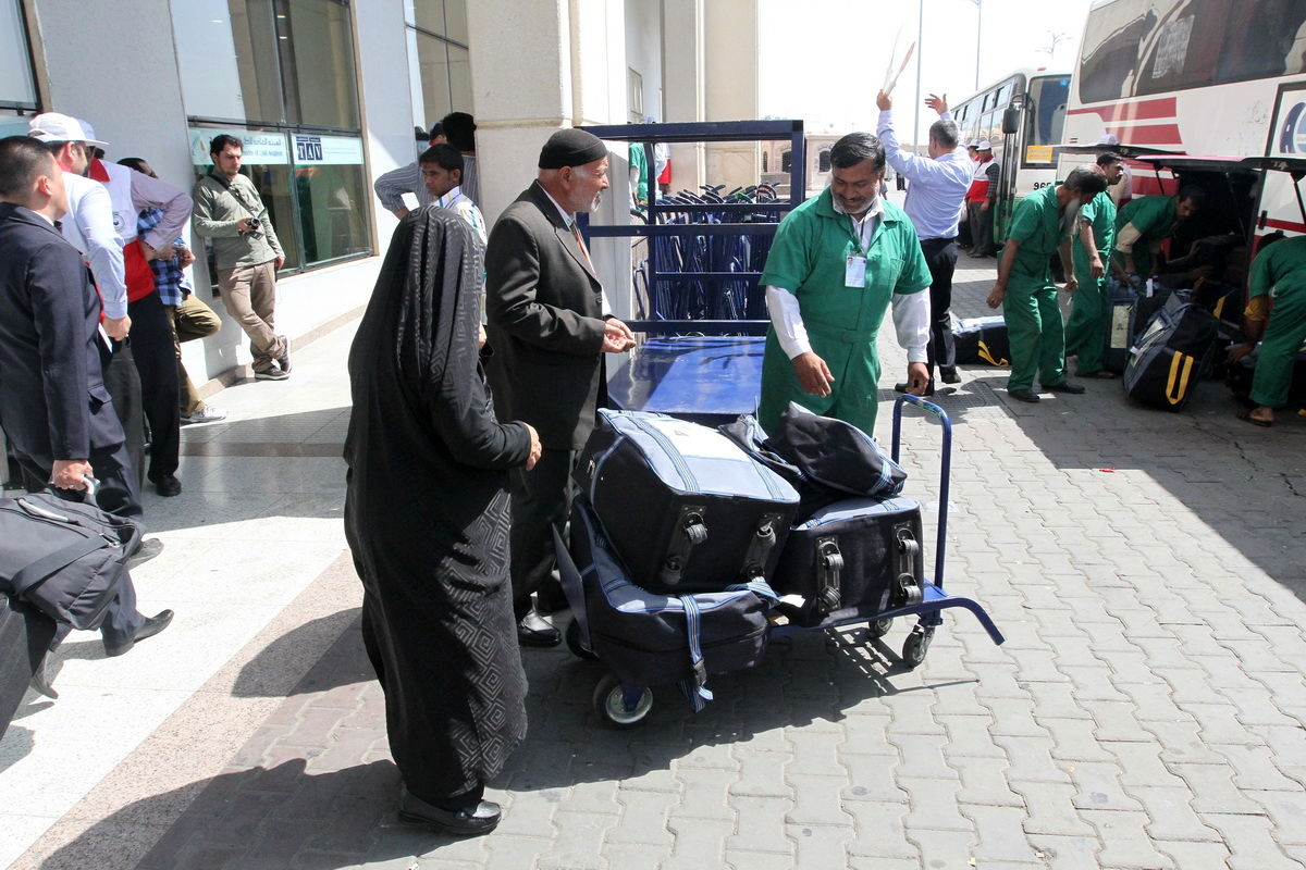 تصاویر / ورود زائران ایرانی به مدینه منوره