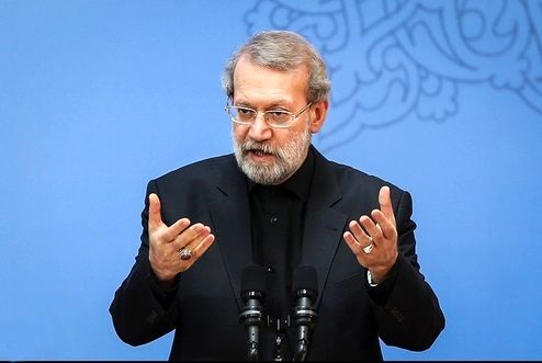 لاریجانی: آمریکا به بی نزاکتی در سطح بین المللی دامن می‌زند