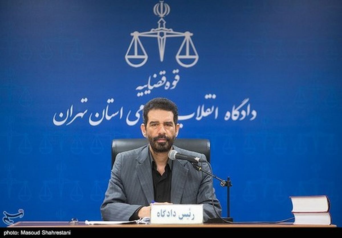 بانک حریف هادی رضوی نمیشد
