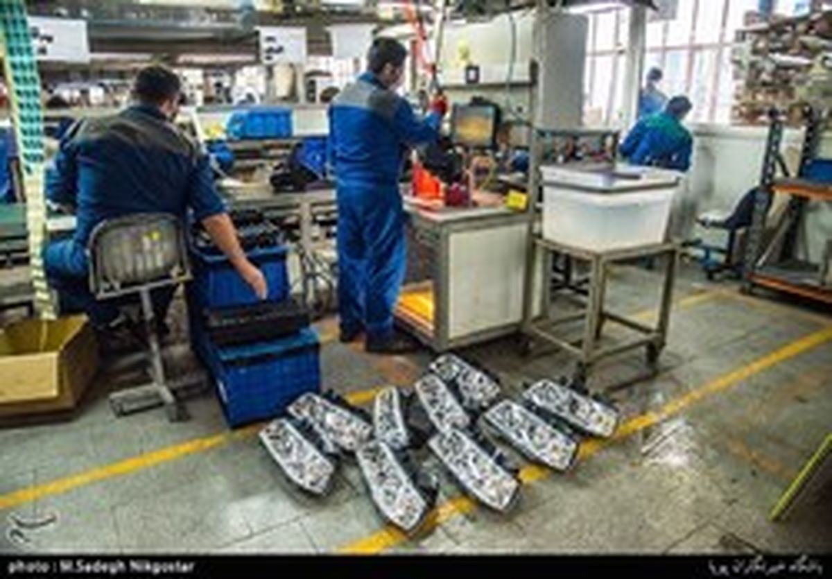 جلوگیری از خروج ۱۰۰ میلیون دلار ارز با ساخت داخلی یک چراغ