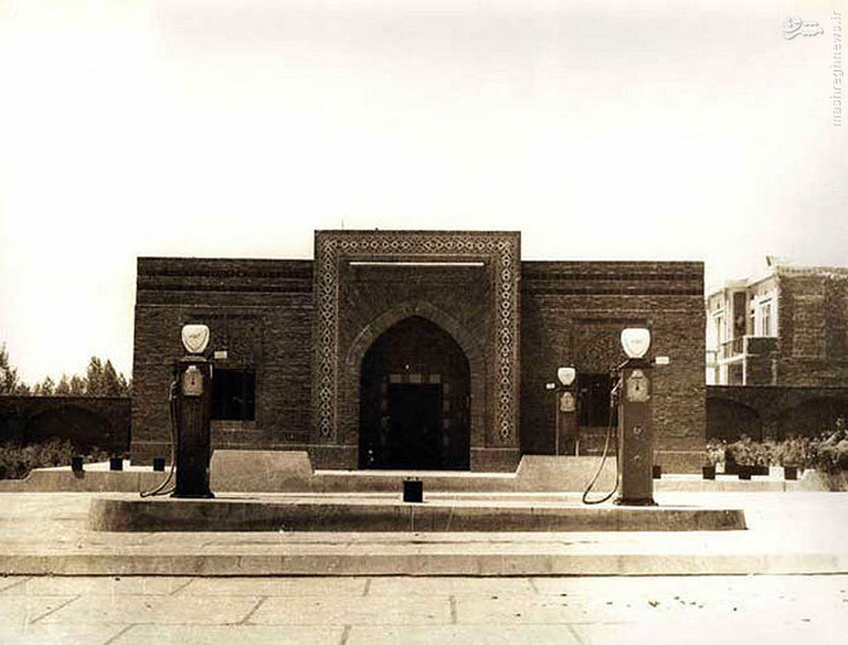 پمپ‌بنزین 50سال پیش در تهران/عکس