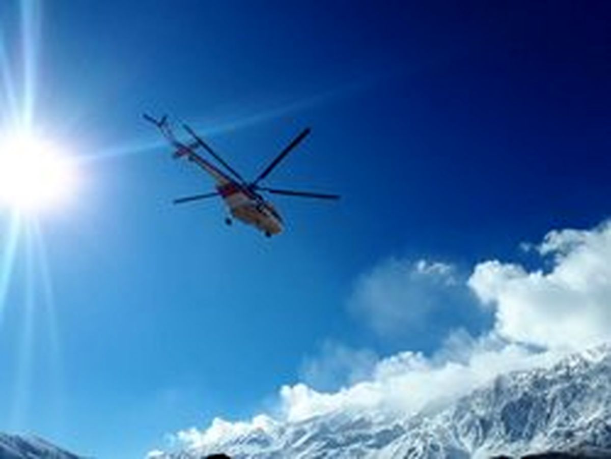 ۲ هلی‌کوپتر هلال احمر در جستجوی لاشه هواپیما