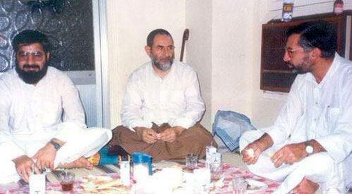 عکس: تصویری قدیمی از حسن روحانی و آیت الله محمد یزدی