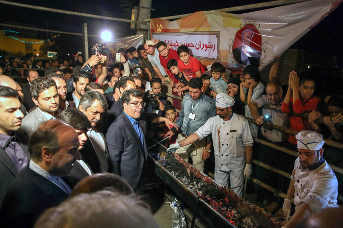 شیشلیک ۲۰۰ متری ایران به «گینس» نرسید +عکس