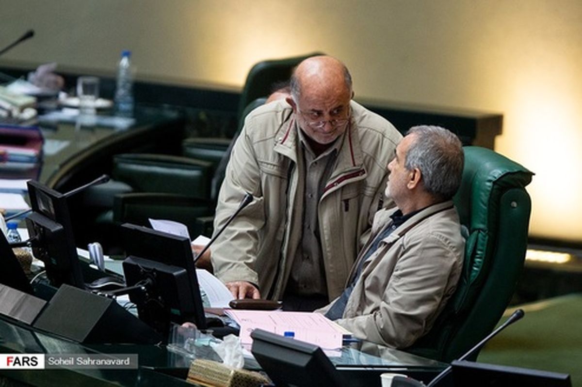 تصاویر: در جلسه علنی مجلس ۳ آذر چه گذشت؟