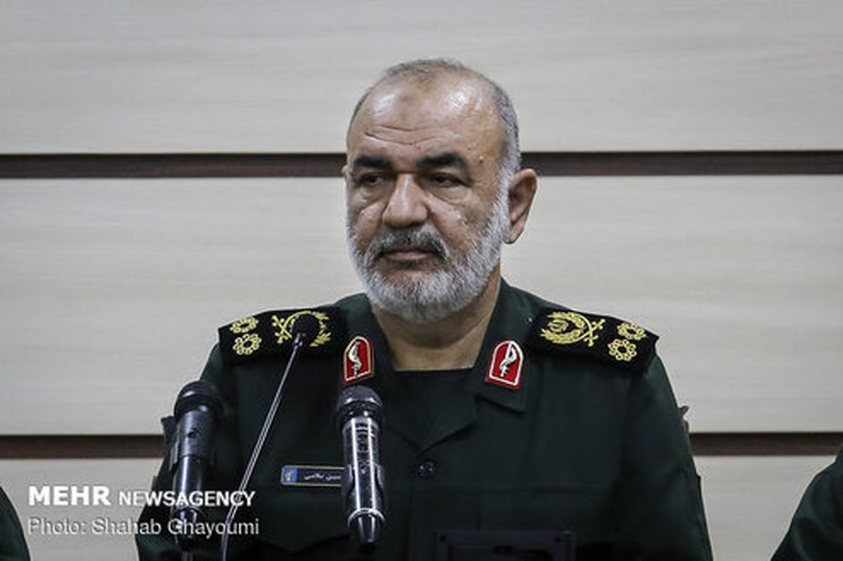 سرلشکر سلامی:جنگ تحمیلی بعد از عاشورا نابرابرترین جنگ جهان است
