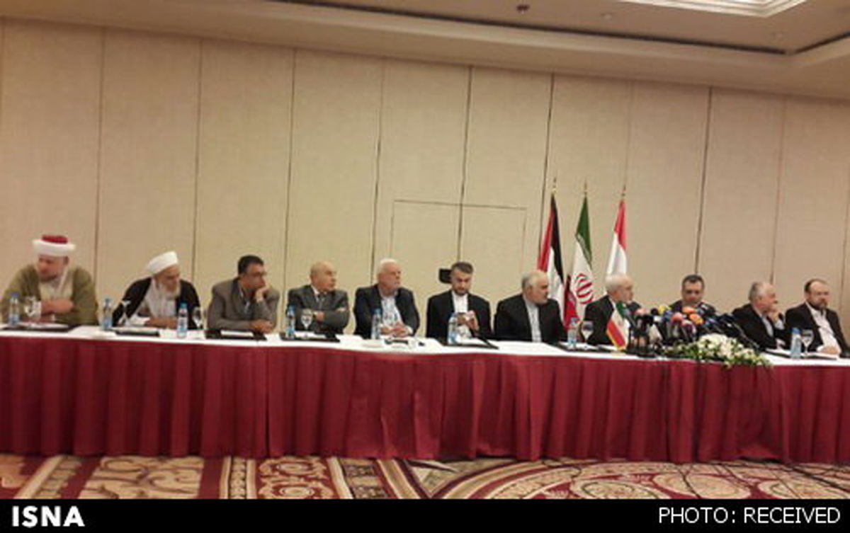 دیدار ظریف با گروه‌های فلسطینی در لبنان