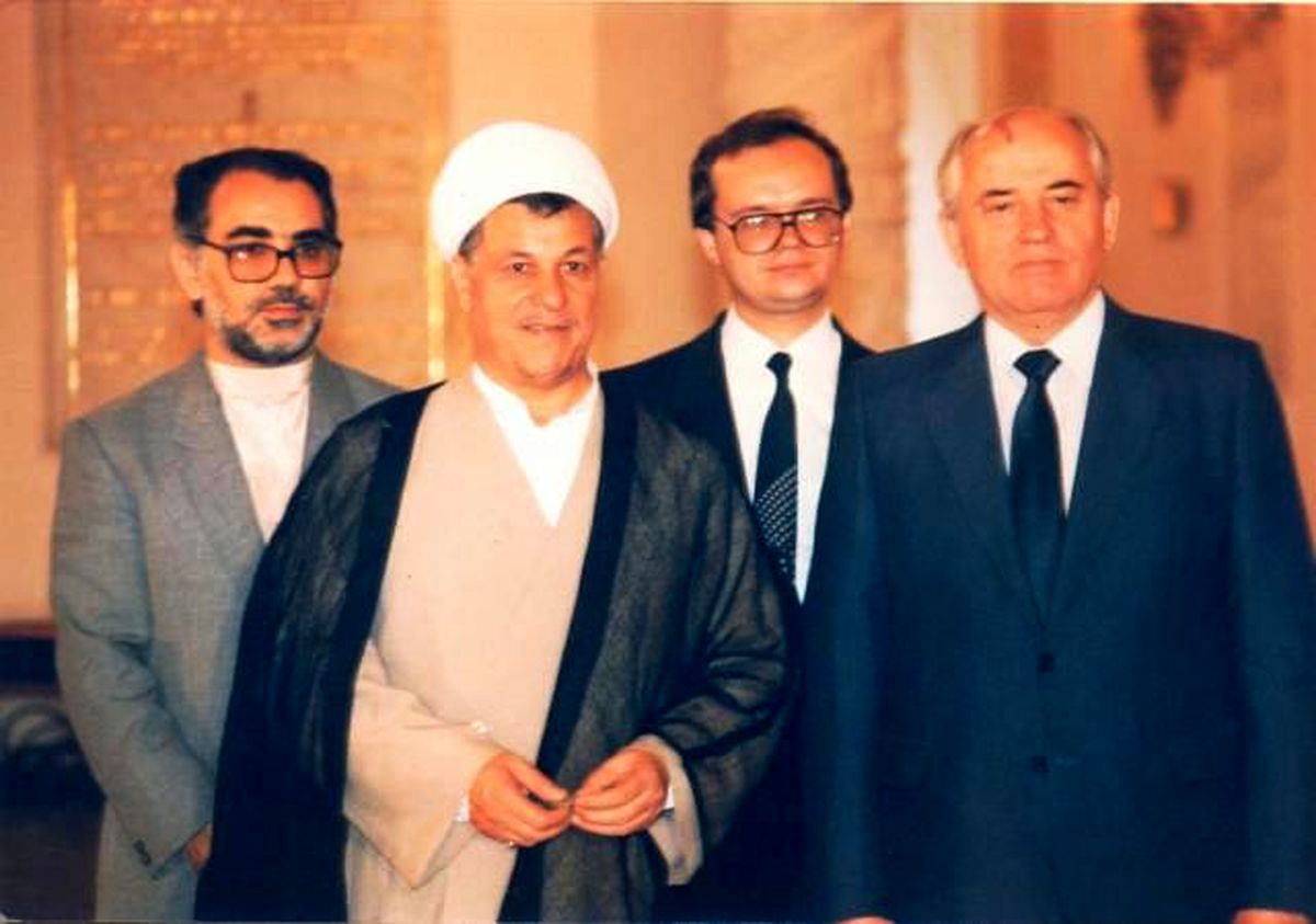 عکس/ هاشمی رفسنجانی در کنار گورباچف