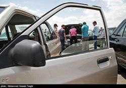 گرانی ۵۰۰ هزار تومانی پژو ۴۰۵ در بازار امروز +جدول