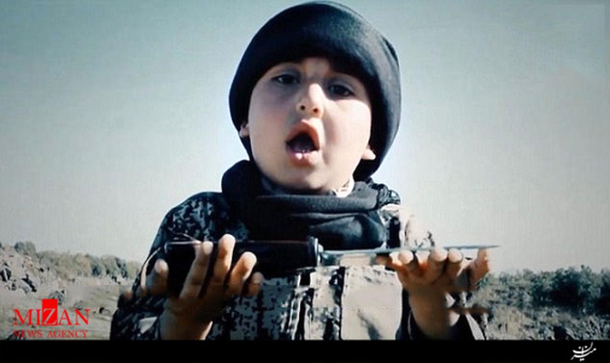 دستیار خردسال جلادان داعش +عکس