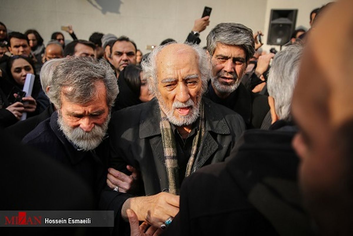 پدر زنده یاد حسن جوهرچی در مراسم تشییع پسرش +عکس