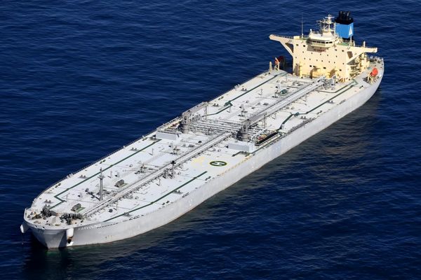 واکنش سفارت ایران به توقیف نفتکش ونزوئلایی