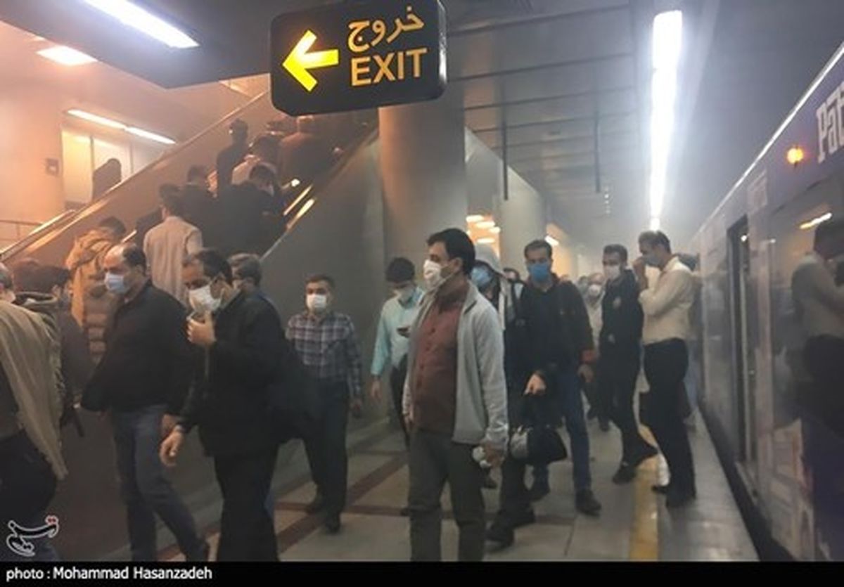 اولین تصاویر از حریق در ایستگاه مترو اکباتان