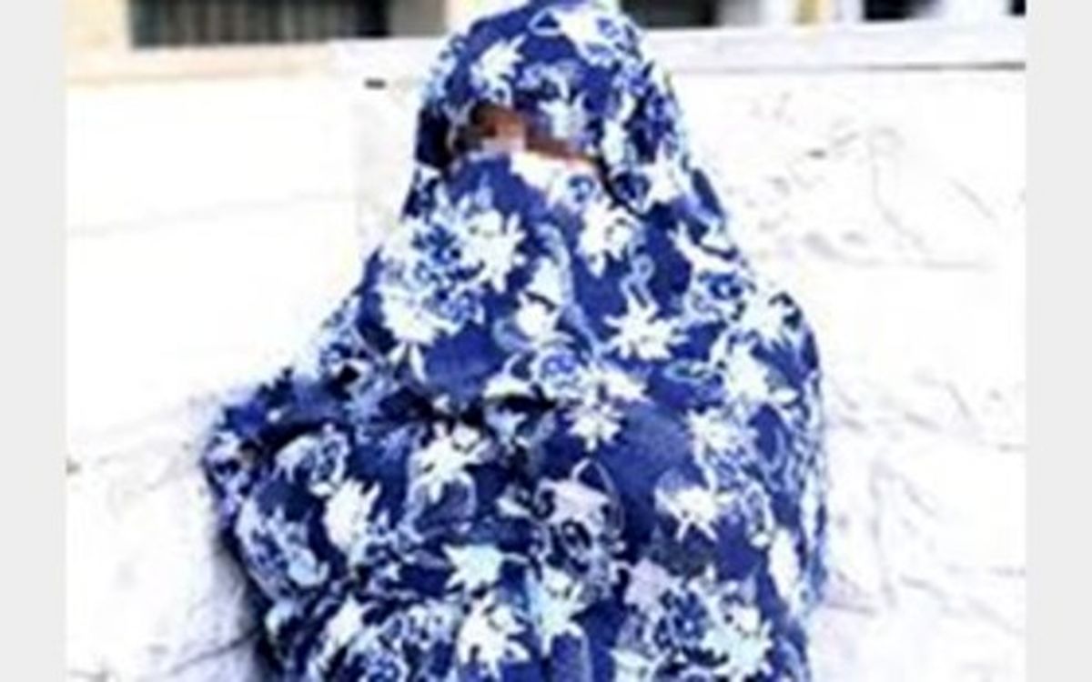 اولین اعترافات زنی که با بمب و اسلحه تقلبی وارد بانک نیاوران شد