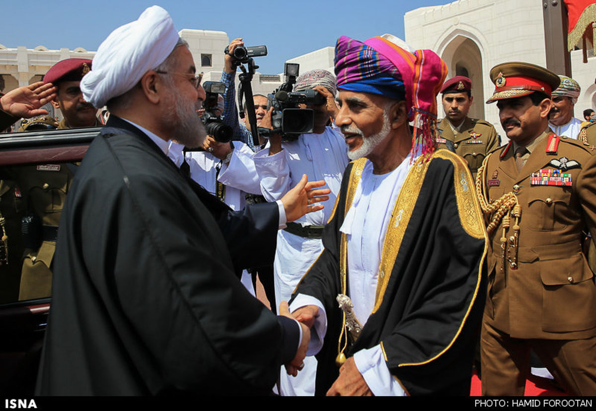 عکس/استقبال سلطان قابوس از روحانی