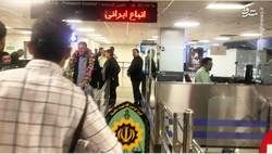 عکس: هدیه تاج به کی‌روش