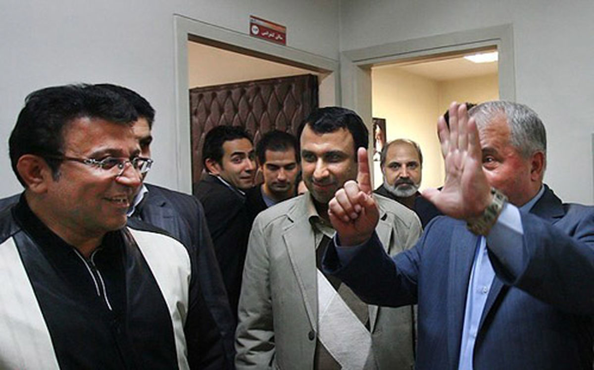 عکس/کری سلطان قرمزها برای استقلالی‌ها