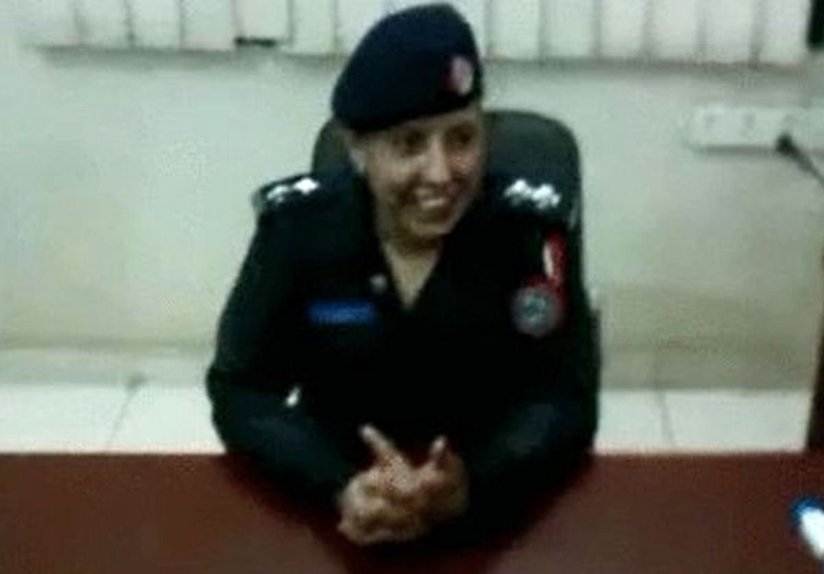 اولین افسر زن پلیس در پاکستان/عکس