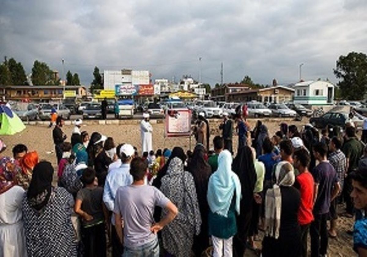 اقدام متفاوت طلبه ها در ساحل مازندران +فیلم